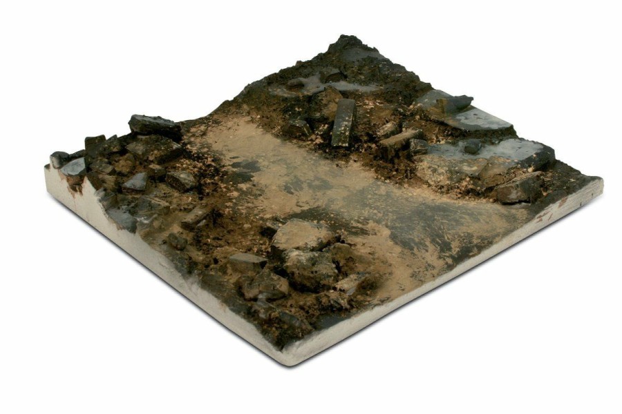 Scale Models * | Sc002 | Vallejo 1/35 Scenics 140X140Mm Rubble Street Section Diorama Base